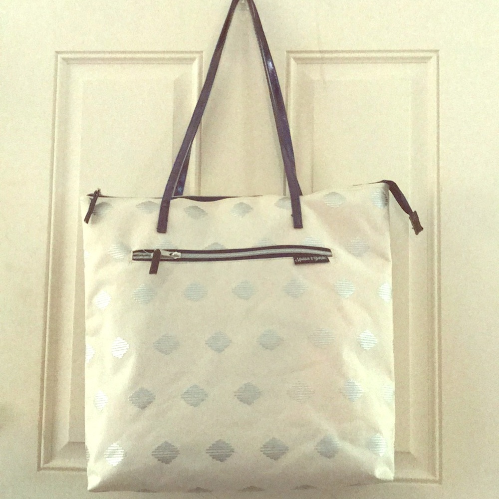 Madison & Dakota large tote 👜